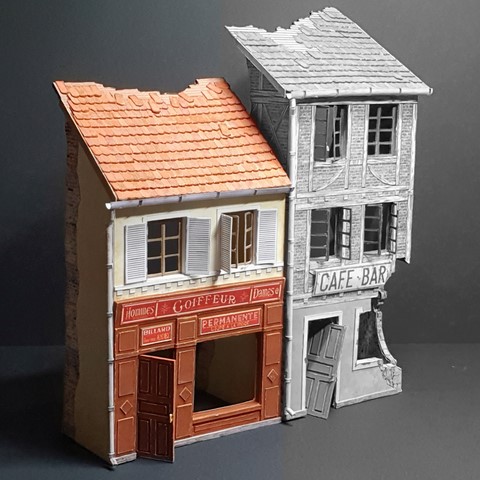 maquette en papier de ruine maison française