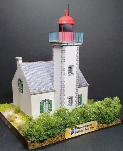 maquette papier phare de la pointe des chats